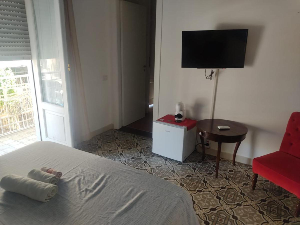 B&B Le Muse Crotone Exterior photo