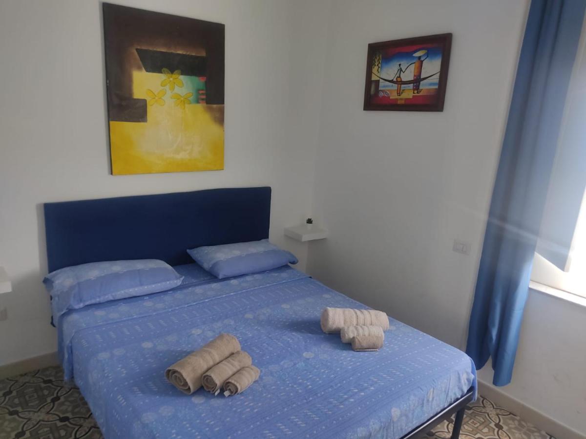 B&B Le Muse Crotone Exterior photo